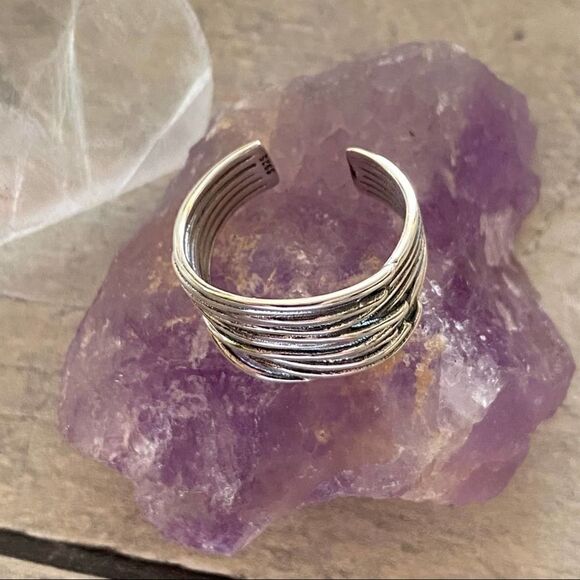 925 Sterling Silver Irregular Vintage Stackable Ring Adjustable 6-11 - Picture 7 of 9